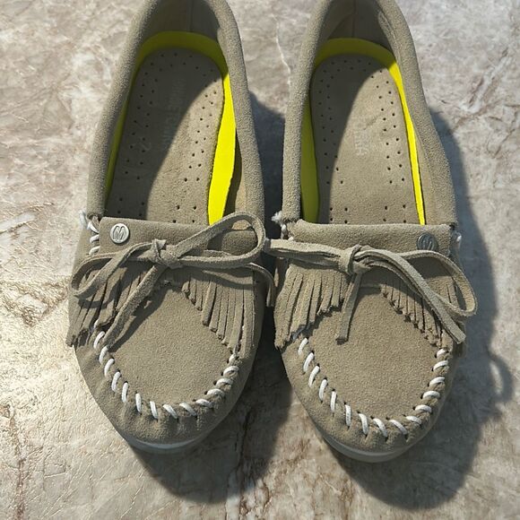 MINNETONKA Tan Suede Moccasins Size 8 - Picture 1 of 9